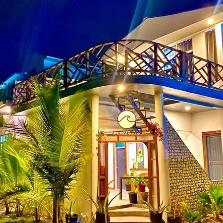 Hotel String Wave Maldives Gulhi Exterior foto