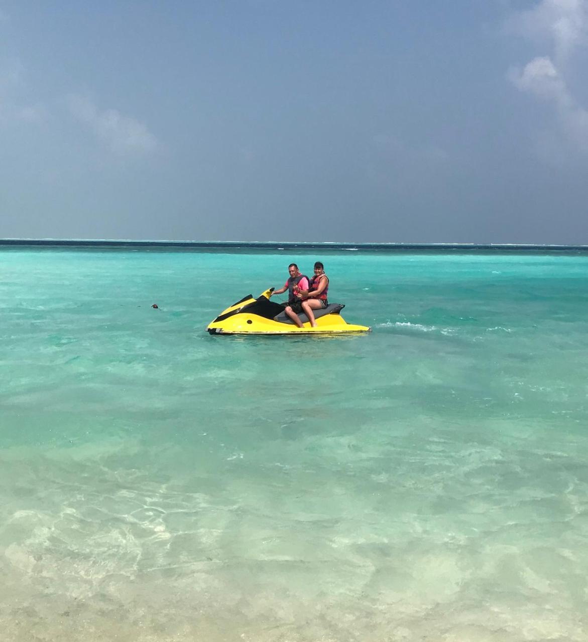 Hotel String Wave Maldives Gulhi Exterior foto