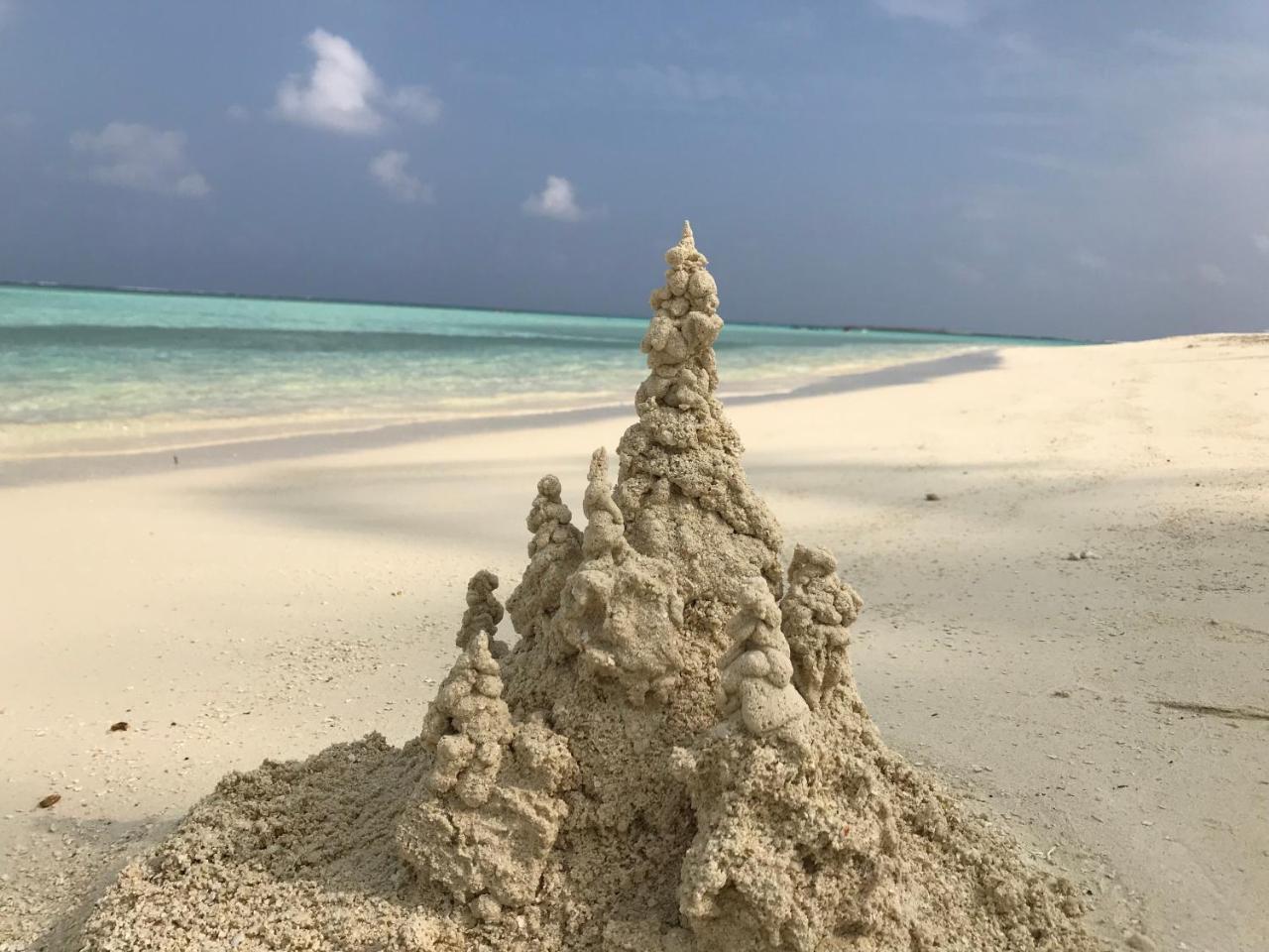 Hotel String Wave Maldives Gulhi Exterior foto